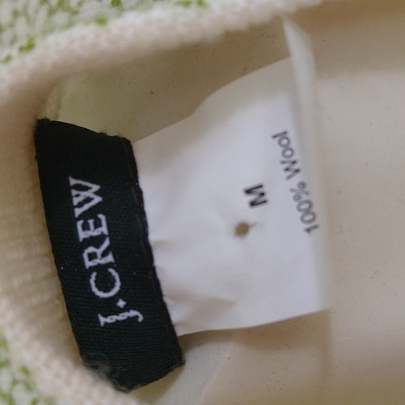 100% wool sweater j crew lightweight grandma core - Picture 2 of 3